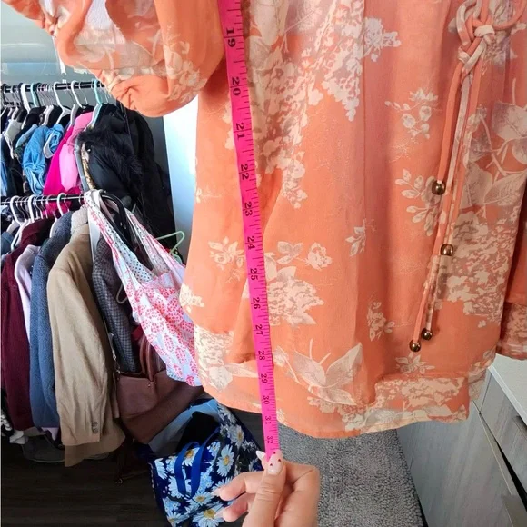 Selfie Leslie First Light Puff Sleeve Romper - Orange Floral - Size L - Picture 10 of 12